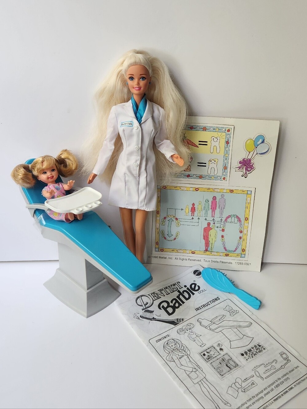 Vintage Barbie 90's Dentist playset